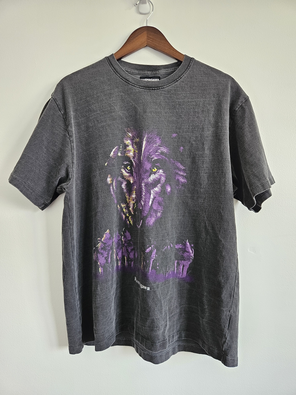 KARMAGAWA Mens Size Large T Shirt  Wolf Gray Purple